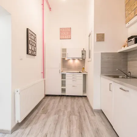 Happy Pop Apartment *